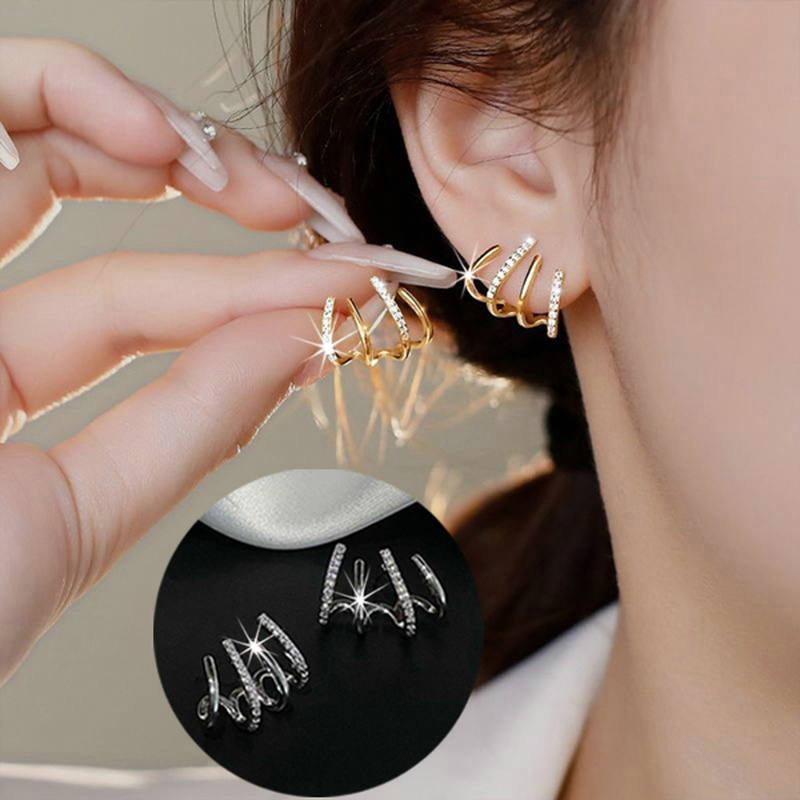 🚀 NUEVO LANZAMIENTO | Aros Cuatro Puntas - Bañados en Oro 18K + ENVÍO GRATIS ✨